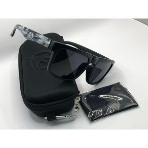 New In Plastic KDeam Sunglasses